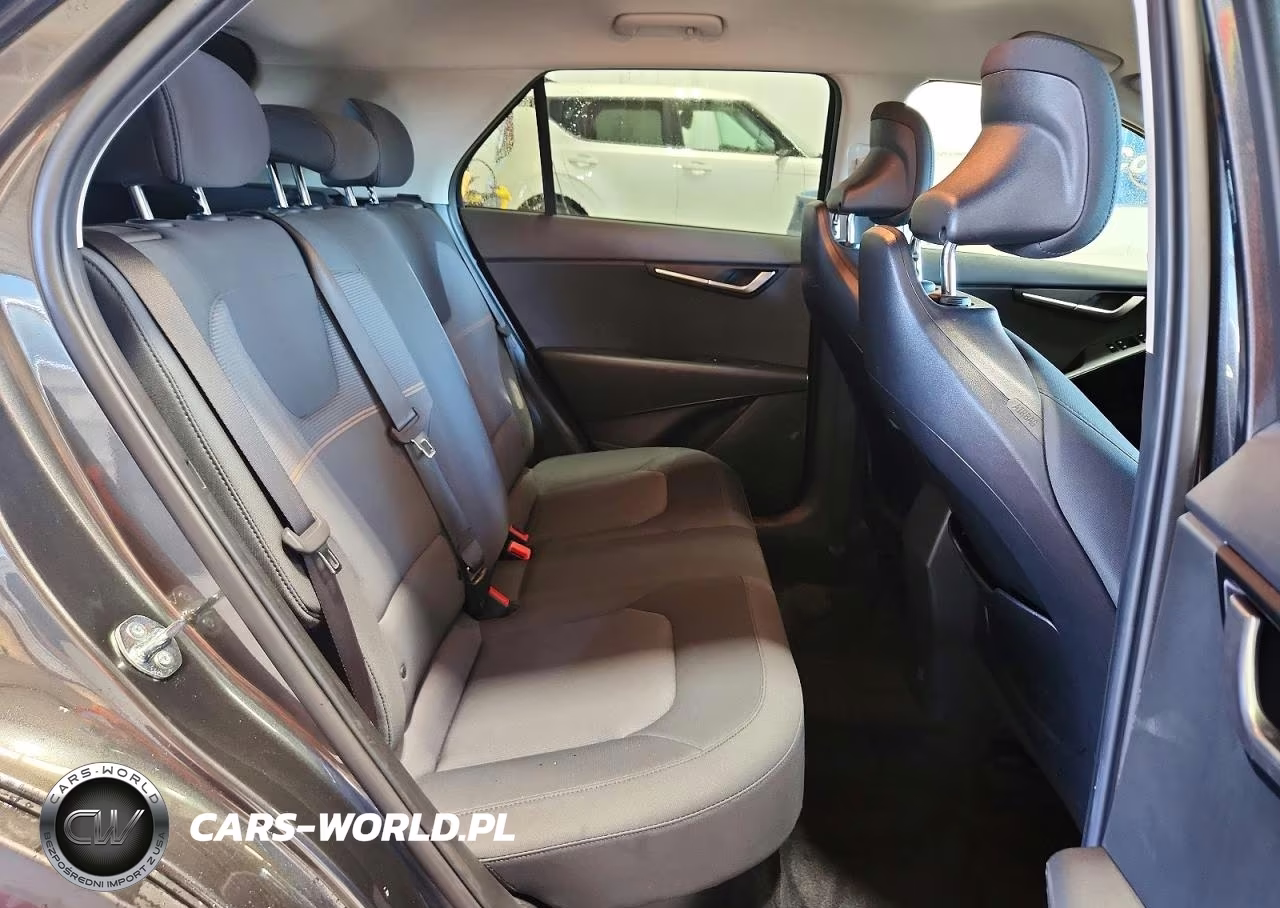 2025 Kia Niro Lx VIN:KNDCP3LEXS5308011 - 10