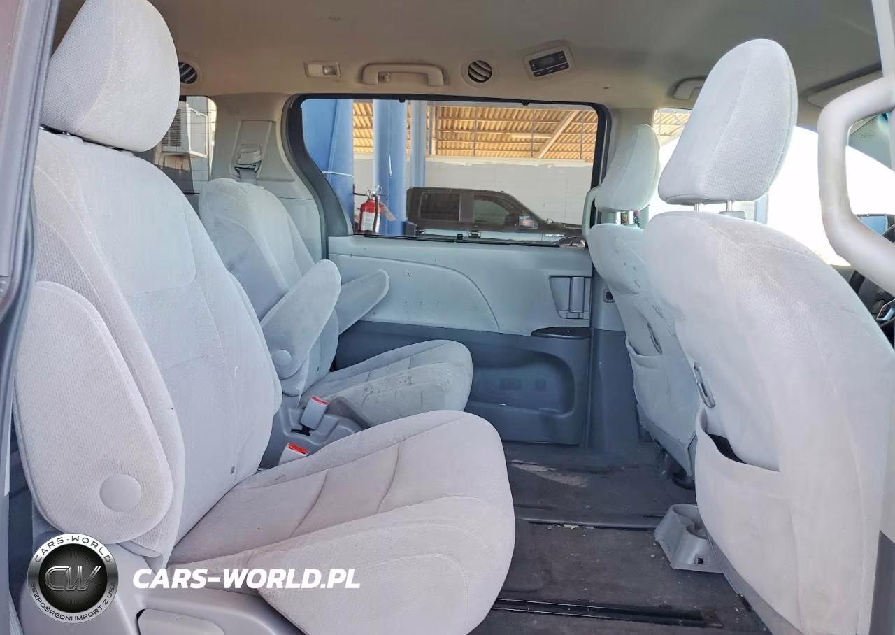 2015 Toyota Sienna Le VIN:5TDJK3DC4FS120300 - 11