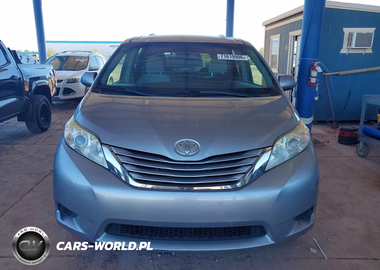 2015 Toyota Sienna Le VIN:5TDJK3DC4FS120300 - 5