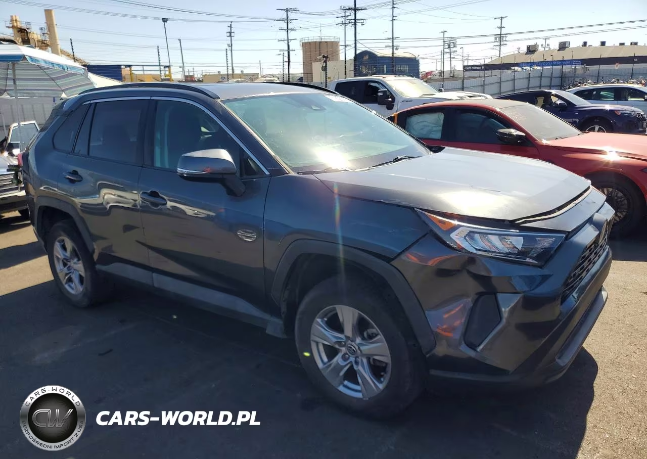 2022 Toyota Rav4 Xle VIN:2T3P1RFV8NC282279 - 4