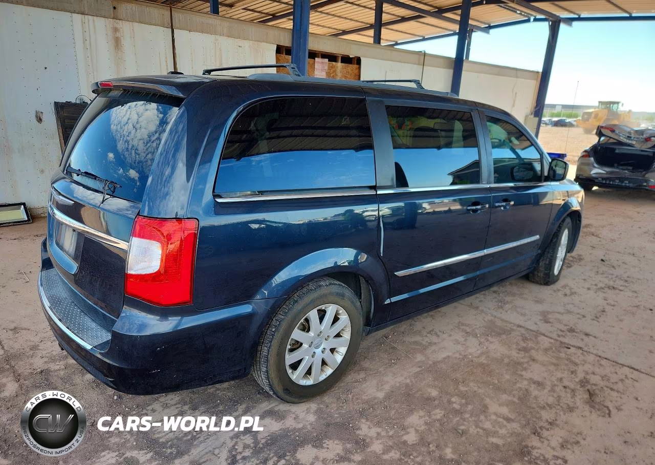 2013 Chrysler Town & Country Touring VIN:2C4RC1BG4DR684173 - 3