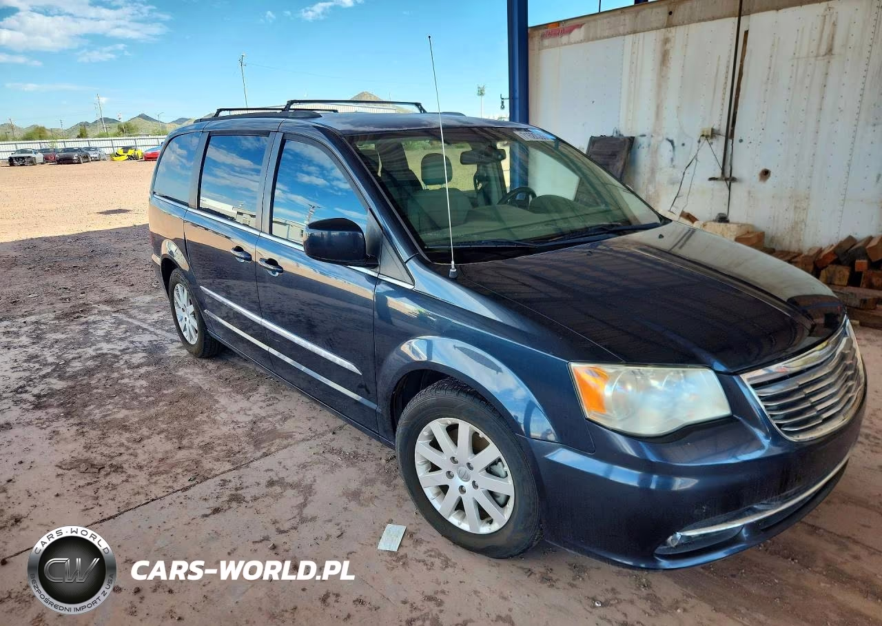 2013 Chrysler Town & Country Touring VIN:2C4RC1BG4DR684173 - 4