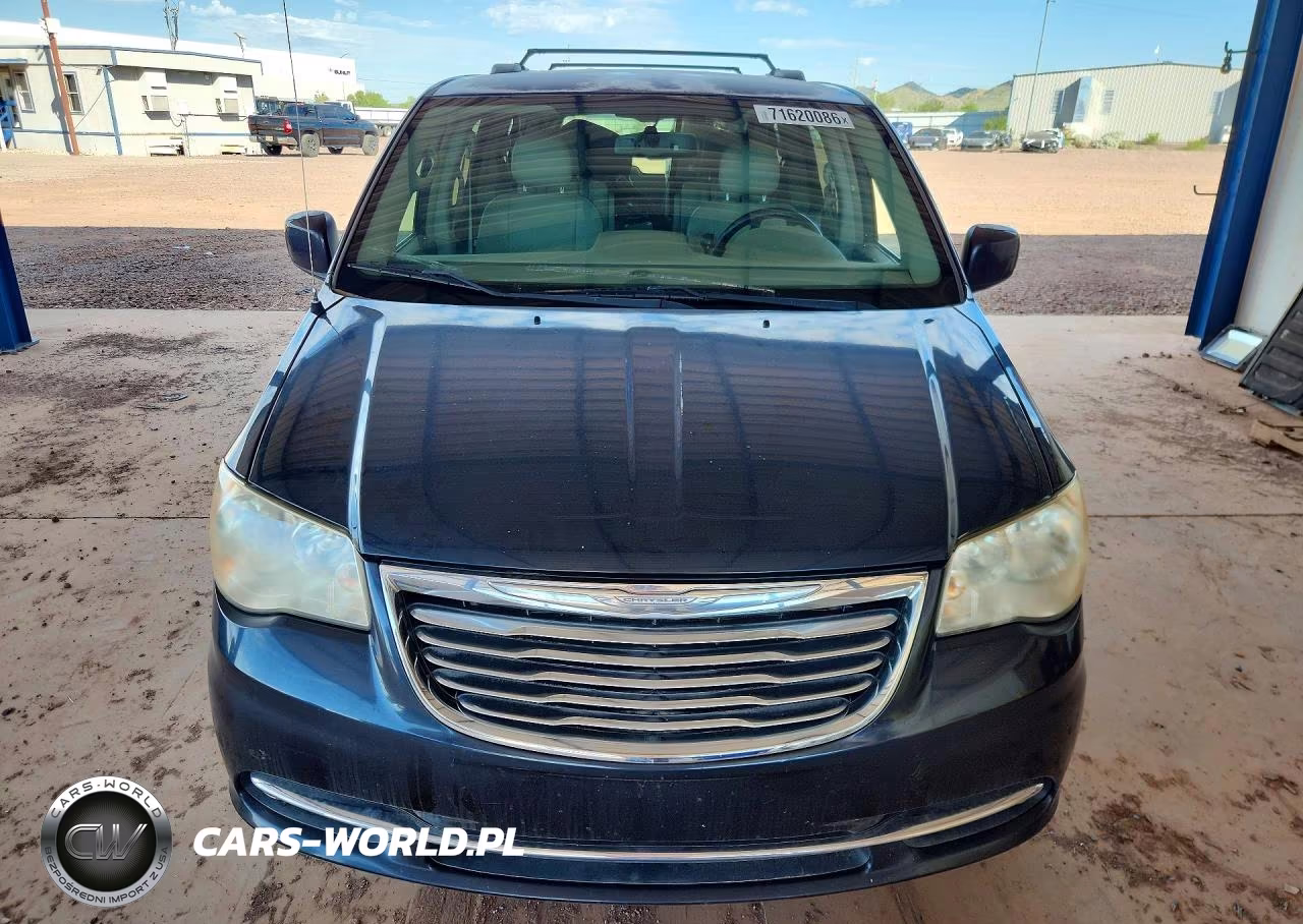 2013 Chrysler Town & Country Touring VIN:2C4RC1BG4DR684173 - 5