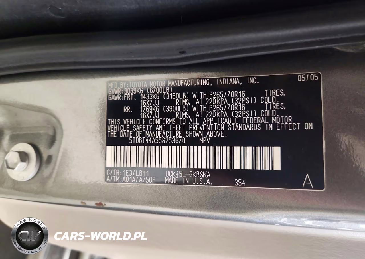 2005 Toyota Sequoia Sr5 VIN:5TDBT44A55S253670 - 13