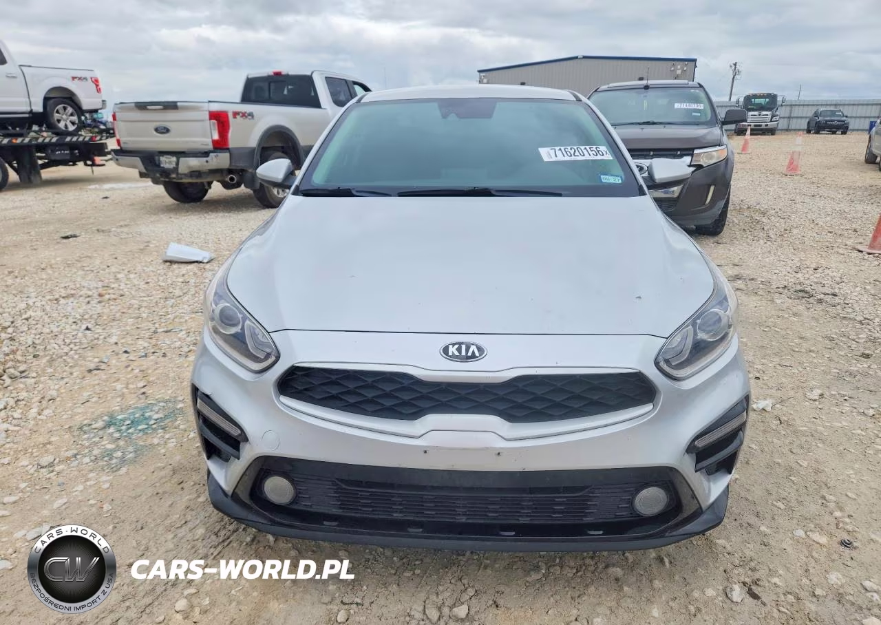 2019 Kia Forte Lxs VIN:3KPF24AD4KE007752 - 5