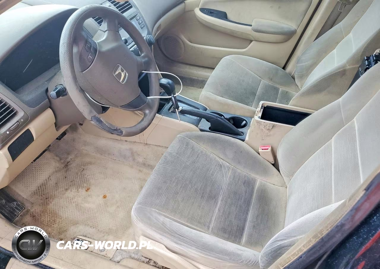 2007 Honda Accord Lx VIN:3HGCM56447G711376 - 7