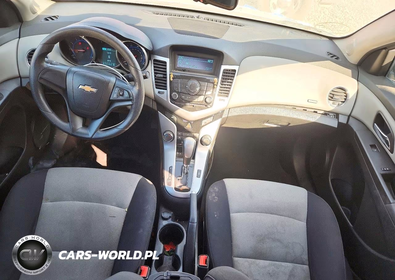 2015 Chevrolet Cruze Ls VIN:1G1PA5SG8F7248833 - 8