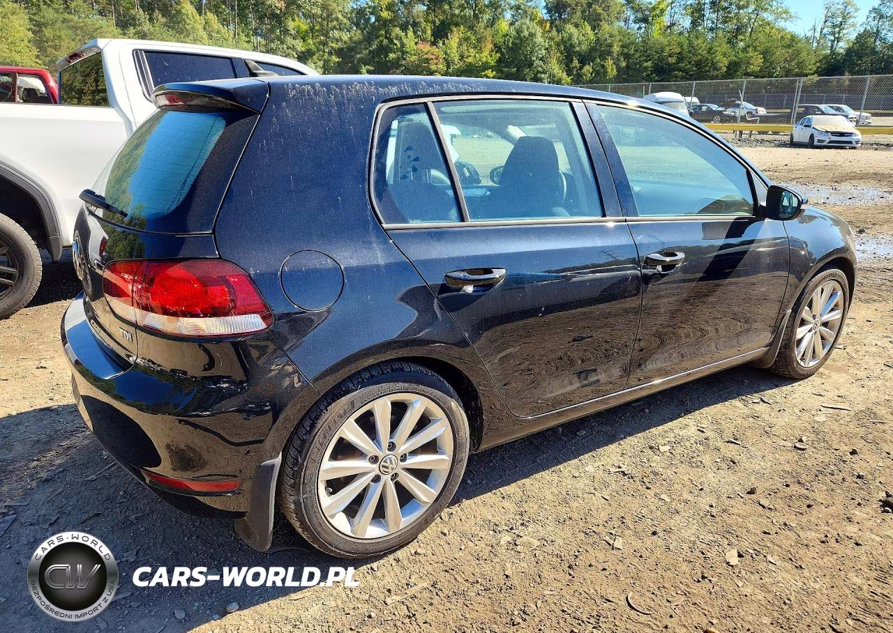 2014 Volkswagen Golf VIN:WVWNM7AJ4EW010741 - 3