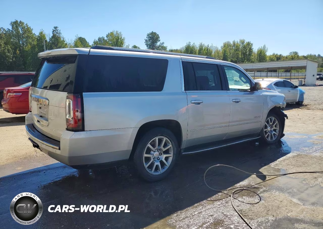 2019 GMC Yukon Xl Denali VIN:1GKS1HKJ5KR211787 - 3