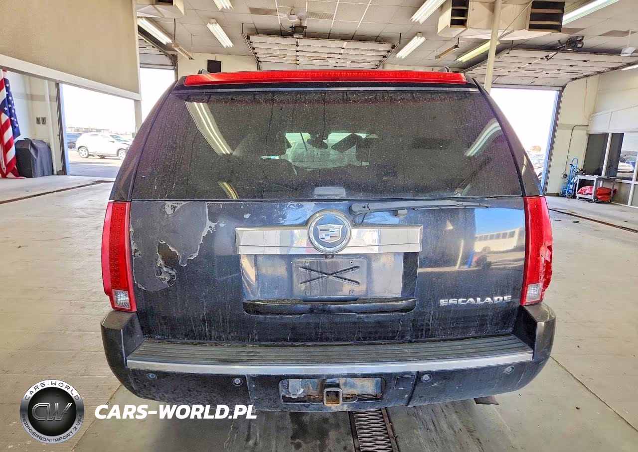 2008 Cadillac Escalade Luxury VIN:1GYFK63858R172373 - 6