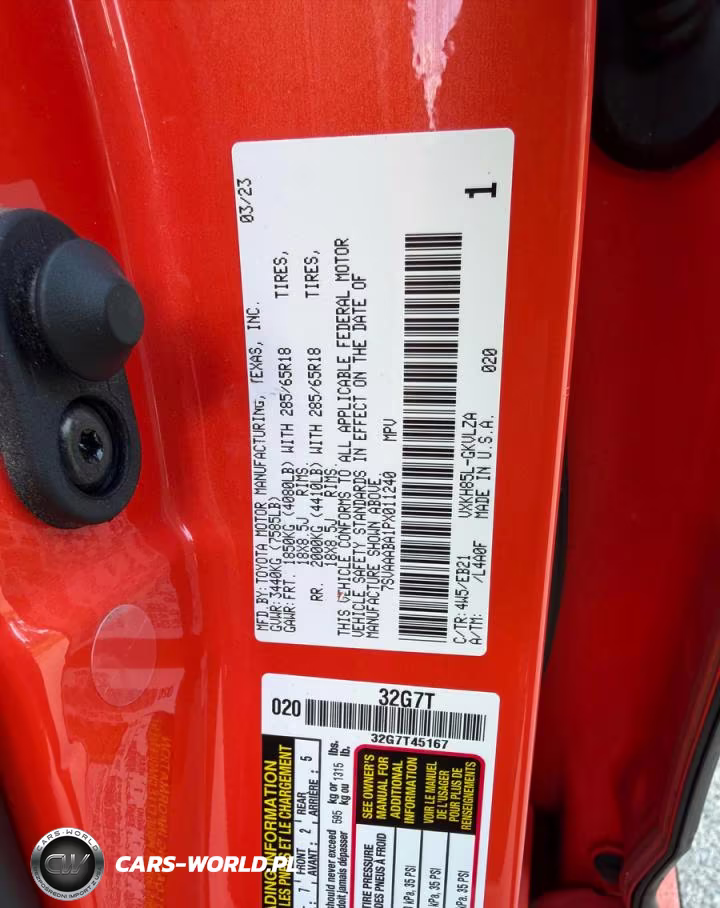2023 Toyota Sequoia Trd Pro VIN:7SVAAABA1PX011240 - 10