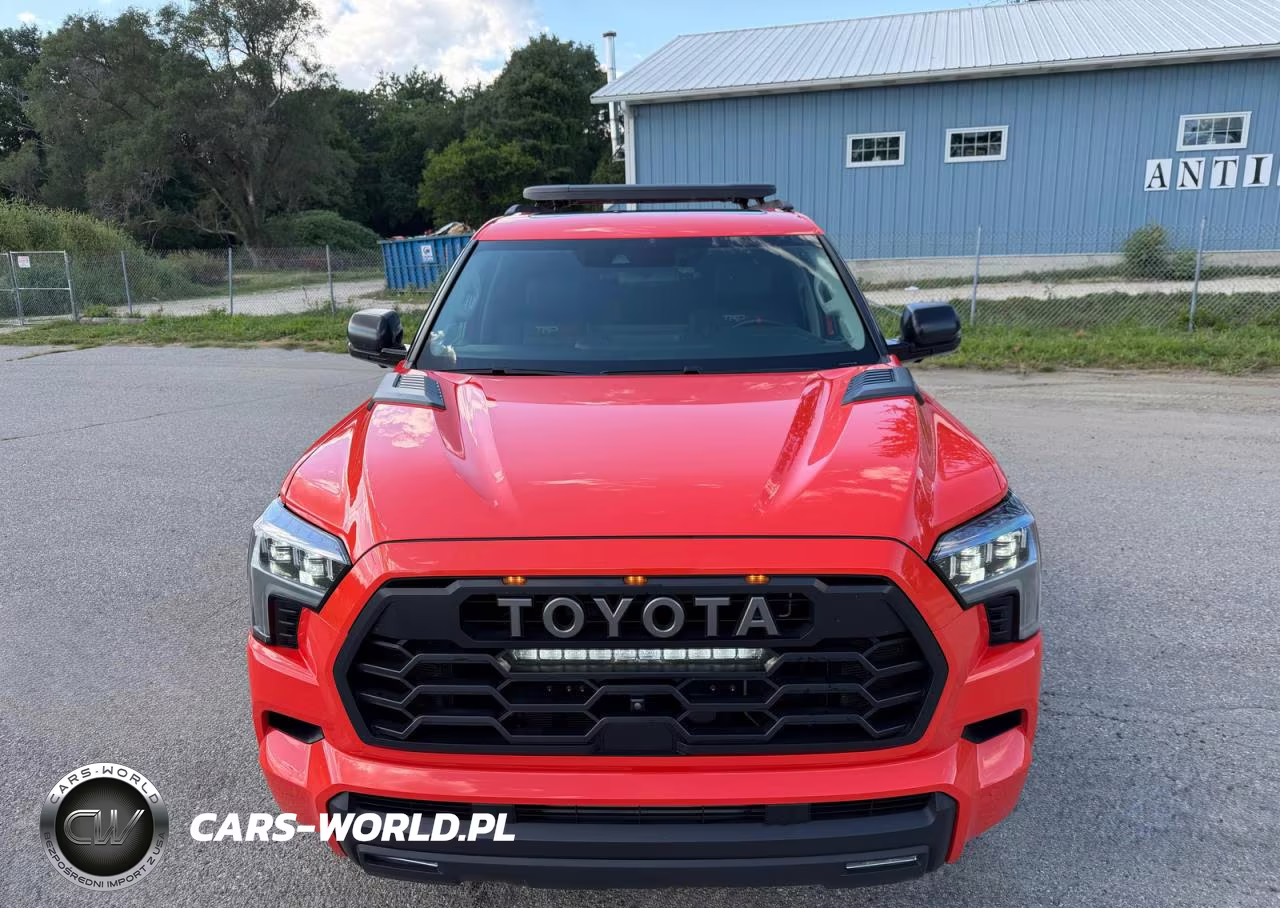 2023 Toyota Sequoia Trd Pro VIN:7SVAAABA1PX011240 - 13