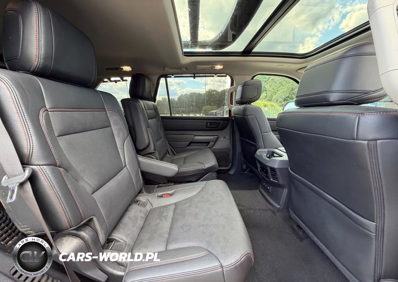 2023 Toyota Sequoia Trd Pro VIN:7SVAAABA1PX011240 - 6