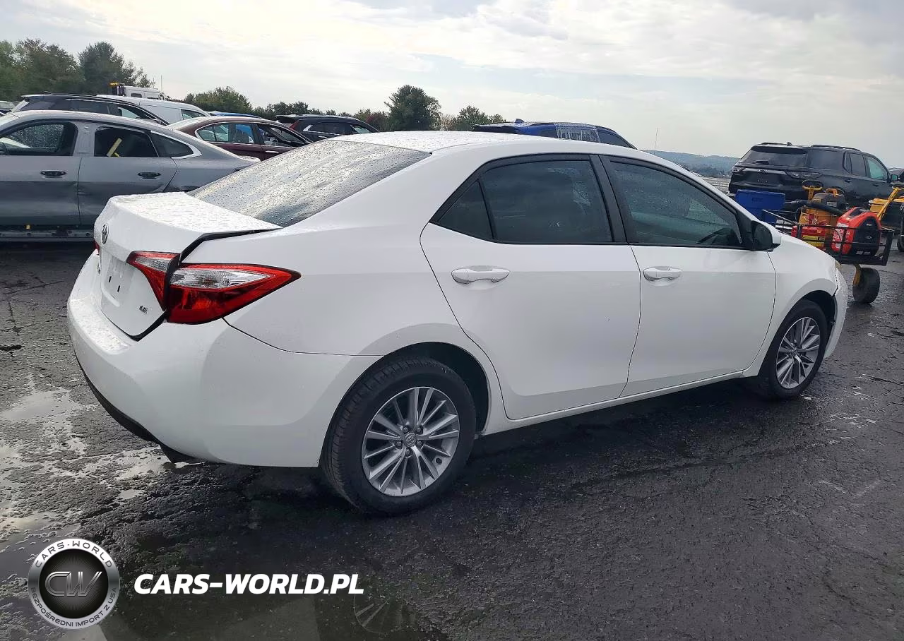 2014 Toyota Corolla Le Plus VIN:2T1BURHEXEC068224 - 3
