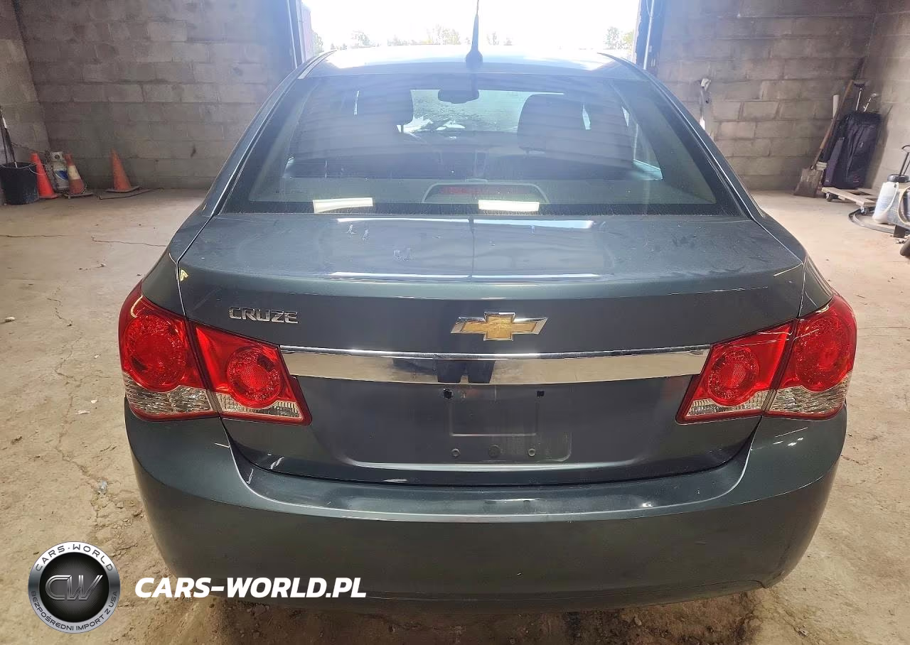 2012 Chevrolet Cruze Ls VIN:1G1PC5SH2C7308023 - 6