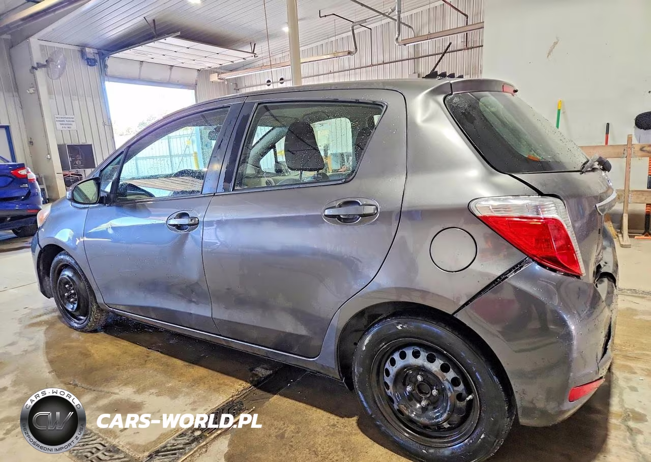 2014 Toyota Yaris 5-Door Le VIN:JTDKTUD36ED575697 - 2