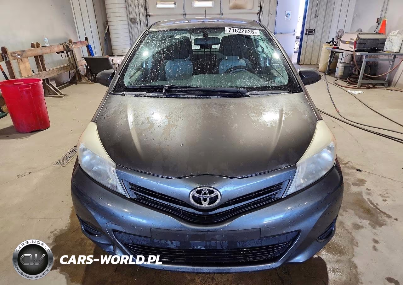 2014 Toyota Yaris 5-Door Le VIN:JTDKTUD36ED575697 - 5