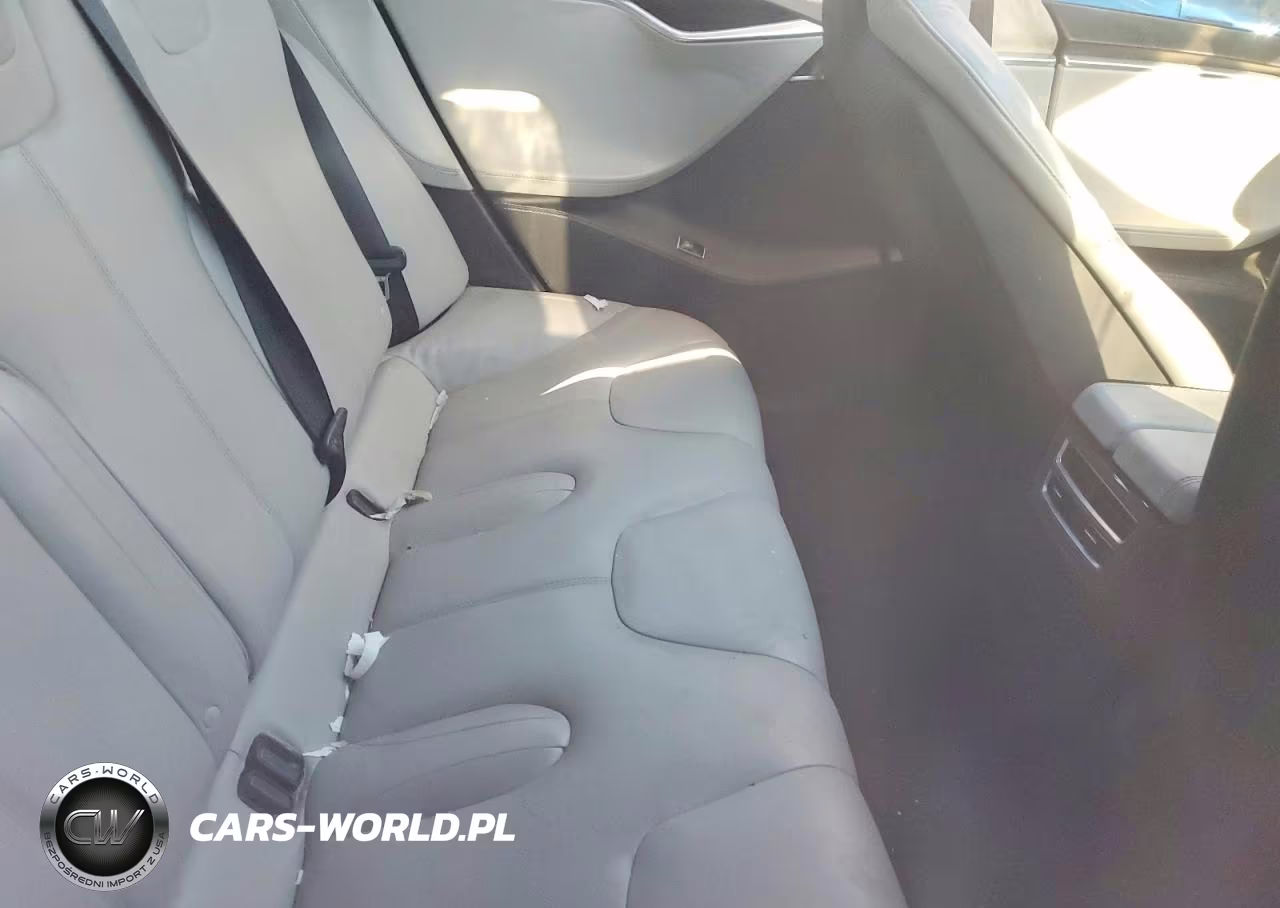 2014 Tesla Model S VIN:5YJSA1S12EFP32933 - 10