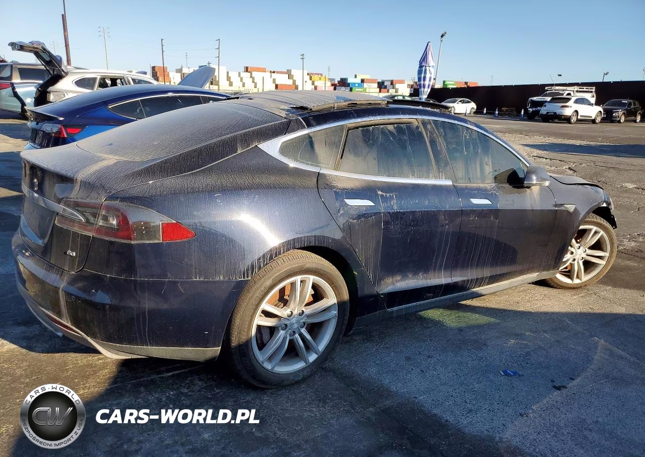 2014 Tesla Model S VIN:5YJSA1S12EFP32933 - 3