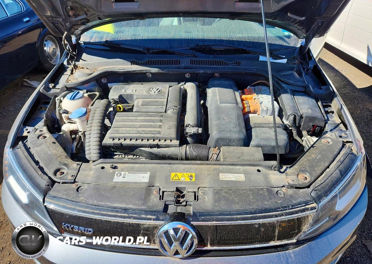 2015 Volkswagen Jetta Hybrid VIN:3VW637AJ0FM328846 - 11