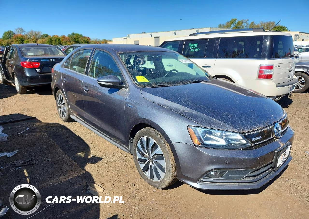 2015 Volkswagen Jetta Hybrid VIN:3VW637AJ0FM328846 - 4