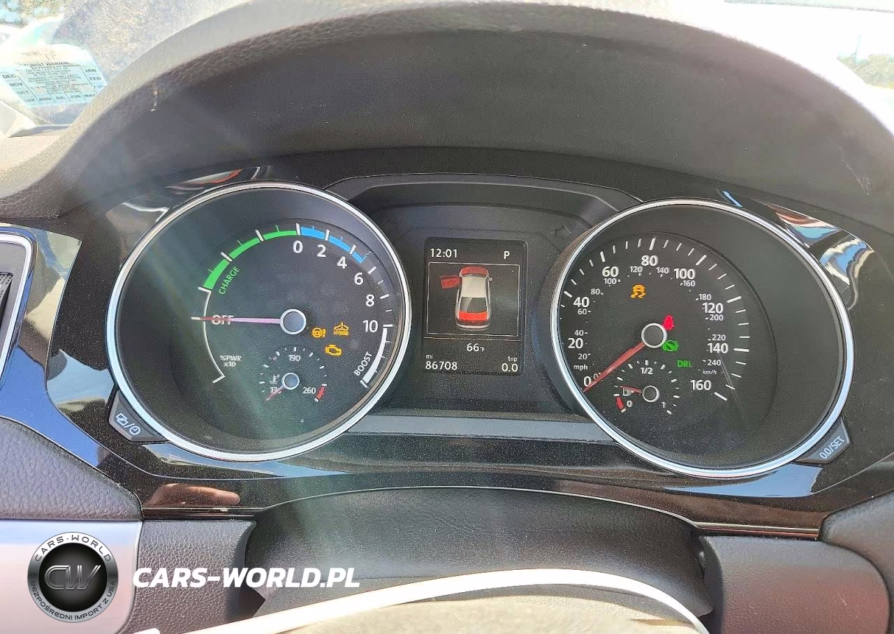 2015 Volkswagen Jetta Hybrid VIN:3VW637AJ0FM328846 - 9