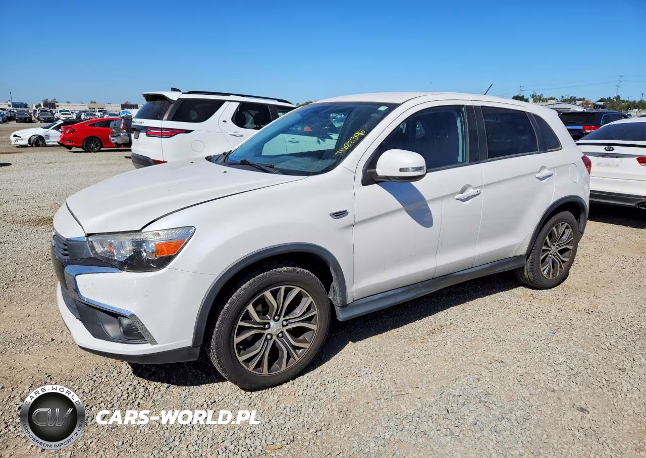 2016 Mitsubishi Outlander Sport Es – zdjęcie 1 z 13