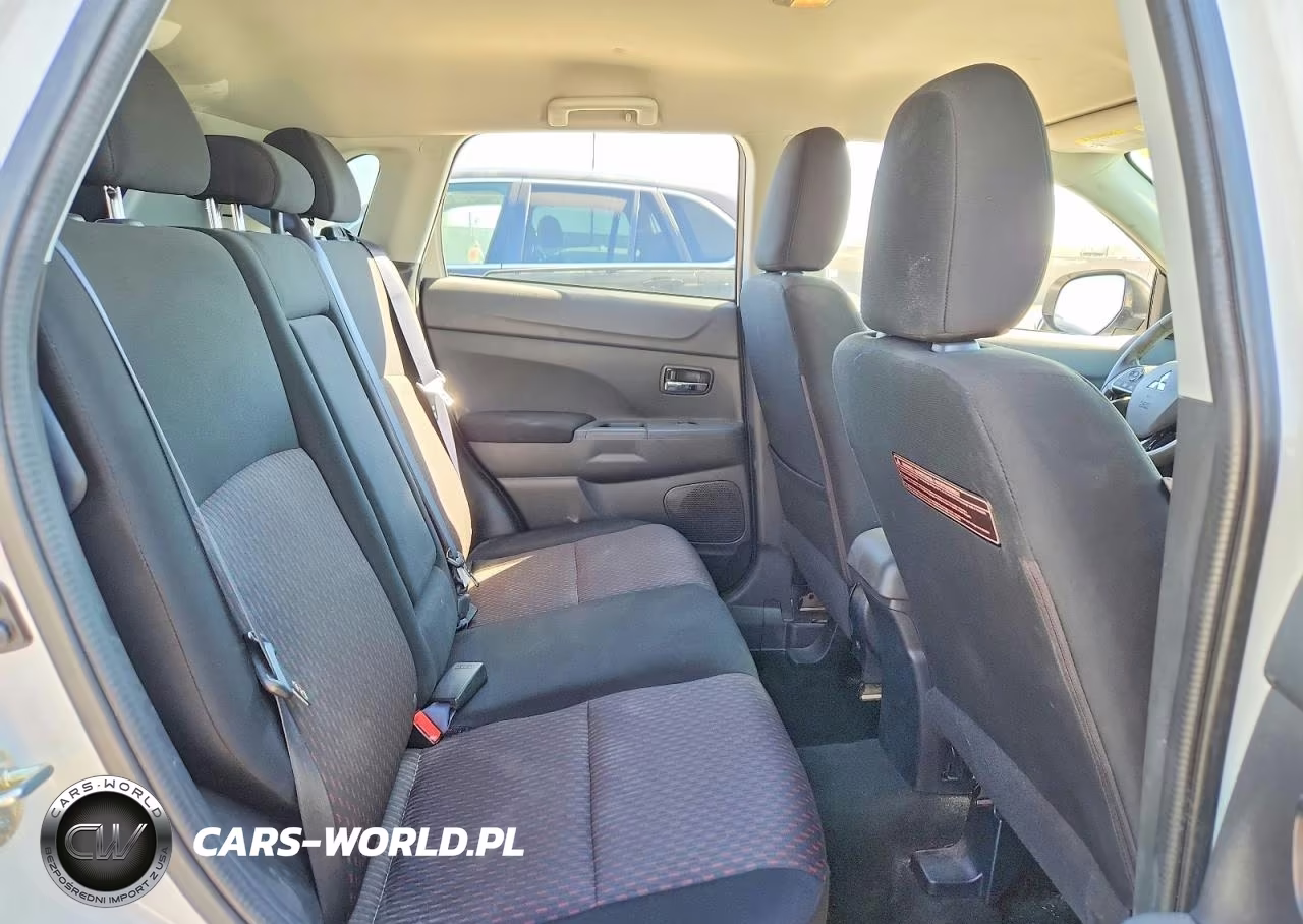 2016 Mitsubishi Outlander Sport Es VIN:JA4AP3AW0GZ048988 - 11