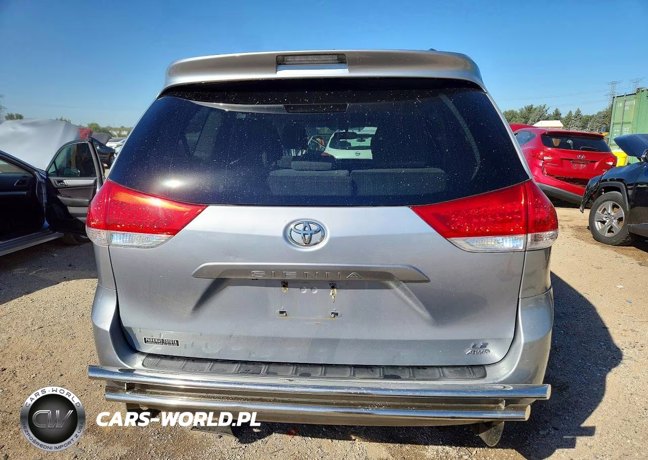 2014 Toyota Sienna Le VIN:5TDJK3DC1ES092387 - 6