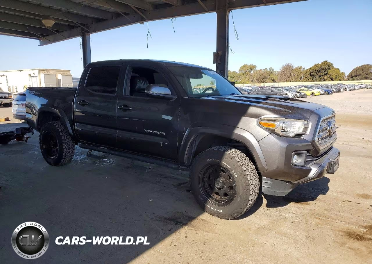 2016 Toyota Tacoma Trd Sport VIN:3TMAZ5CN6GM018041 - 4
