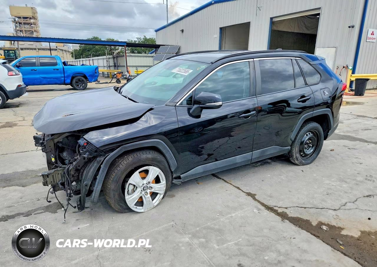 2020 Toyota Rav4 Xle VIN:2T3W1RFV2LW098804 - 1