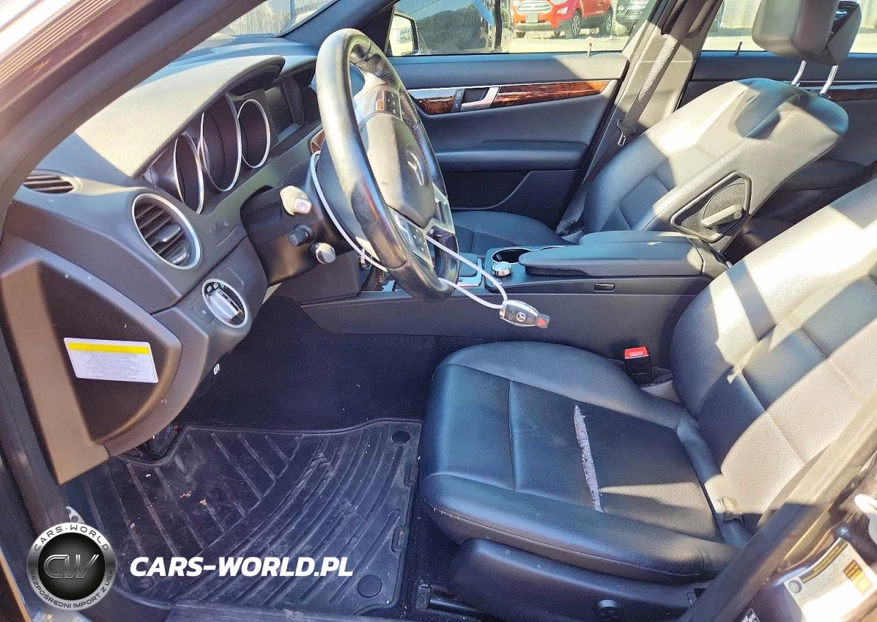 2013 Mercedes-Benz C 300 4Matic VIN:WDDGF8AB9DR250839 - 7