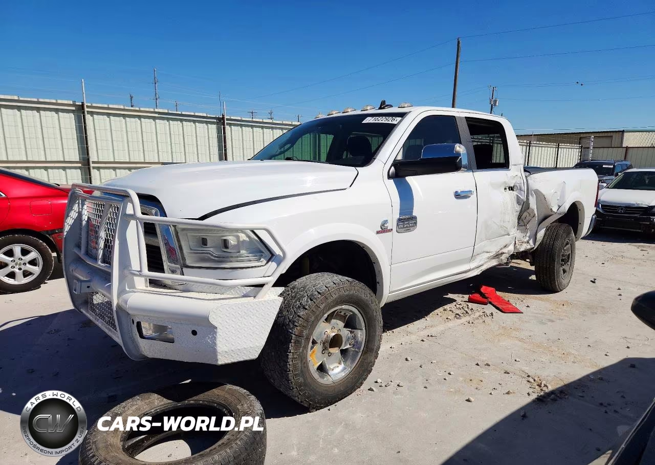 2017 Ram 2500 Longhorn VIN:3C6UR5GL5HG588982 - 1