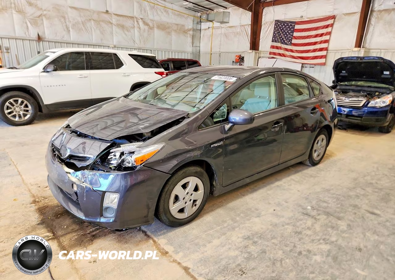 2011 Toyota Prius Two
