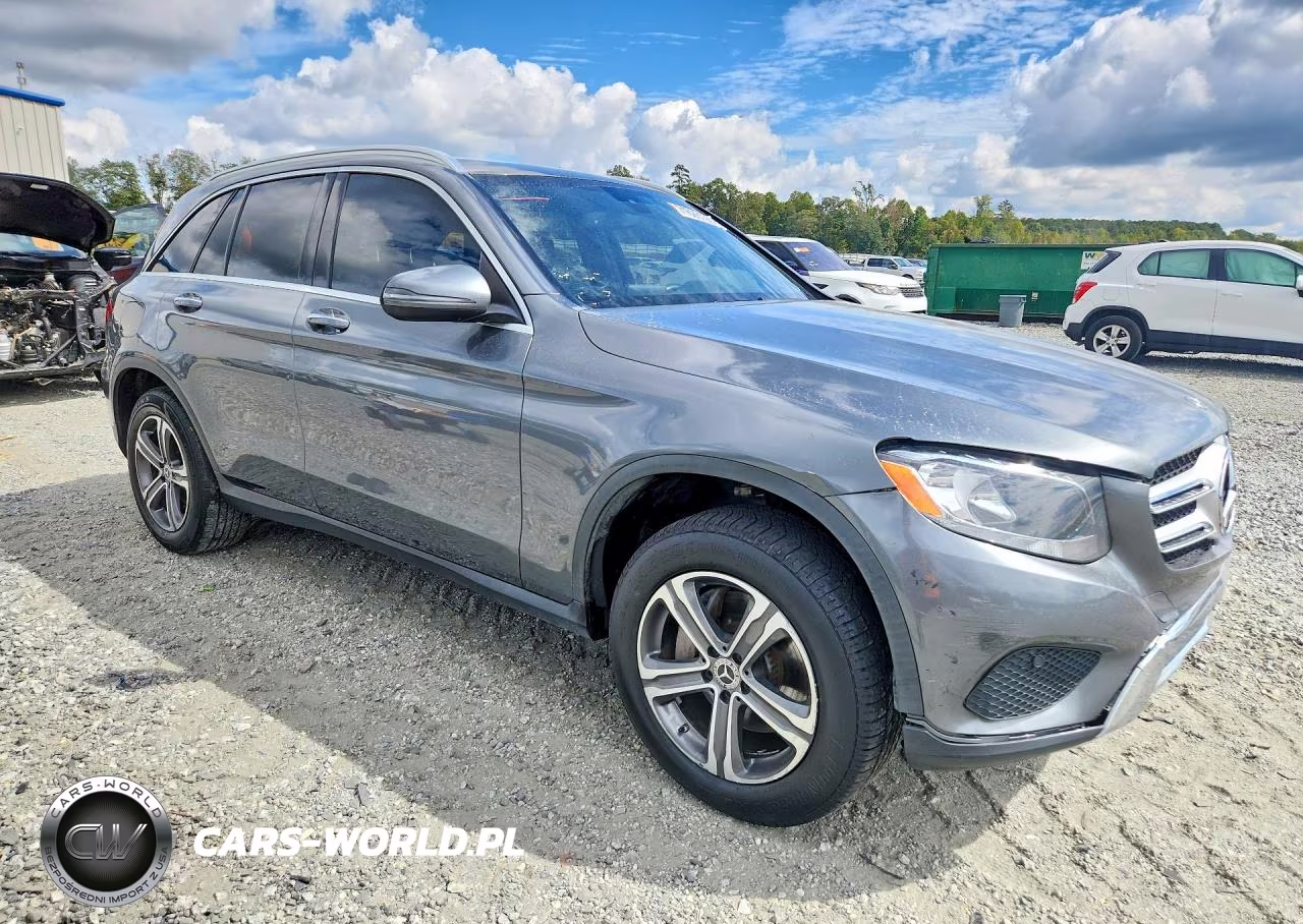2018 Mercedes-Benz Glc 300 4Matic VIN:WDC0G4KB2JV075394 - 4