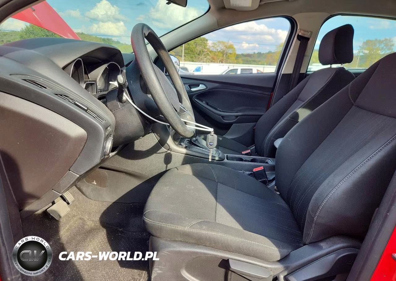 2017 Ford Focus Se VIN:1FADP3K26HL337933 - 7