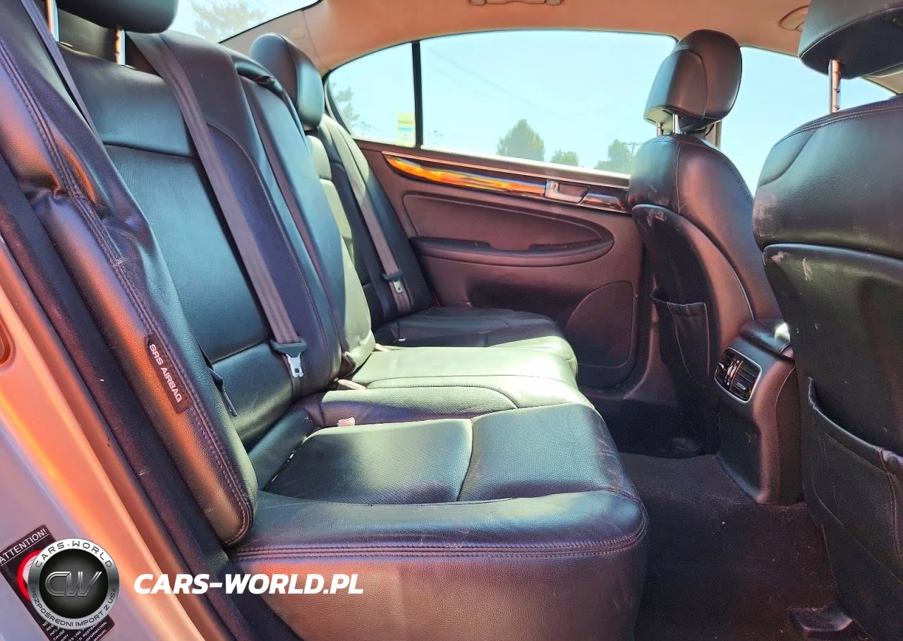 2013 Hyundai Genesis 3.8L VIN:KMHGC4DD9DU221925 - 10