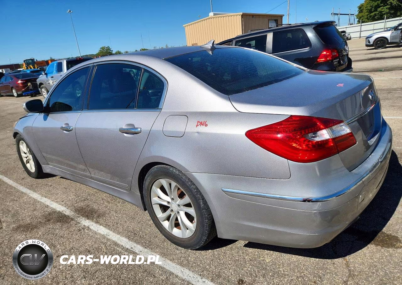 2013 Hyundai Genesis 3.8L VIN:KMHGC4DD9DU221925 - 2