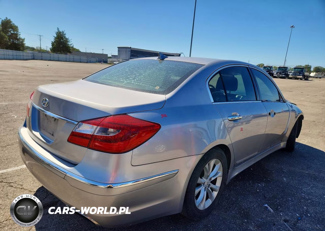 2013 Hyundai Genesis 3.8L VIN:KMHGC4DD9DU221925 - 3