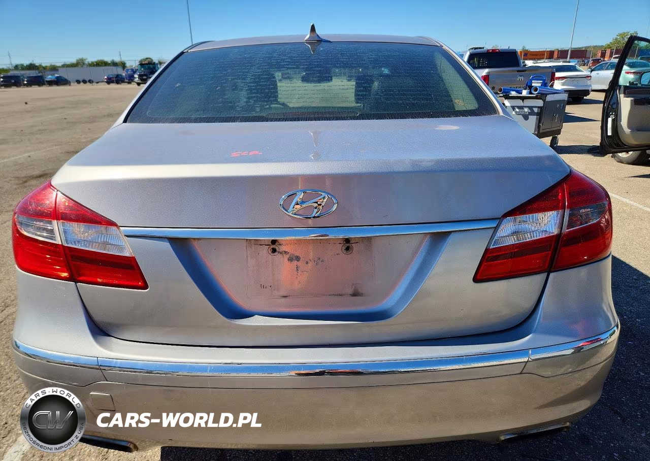 2013 Hyundai Genesis 3.8L VIN:KMHGC4DD9DU221925 - 6