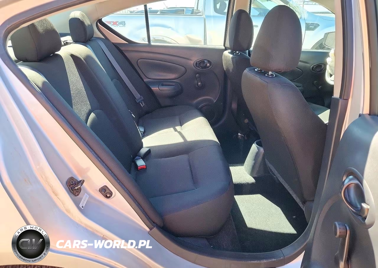 2019 Nissan Versa S VIN:3N1CN7APXKL806259 - 10