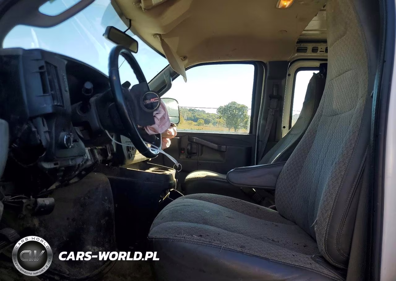 2020 GMC Savana2500 VIN:1GTW7AFG9L1217593 - 7