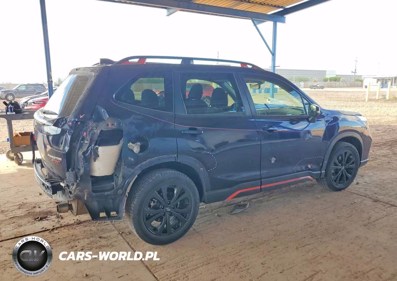 2020 Subaru Forester Sport VIN:JF2SKAMC7LH590931 - 3