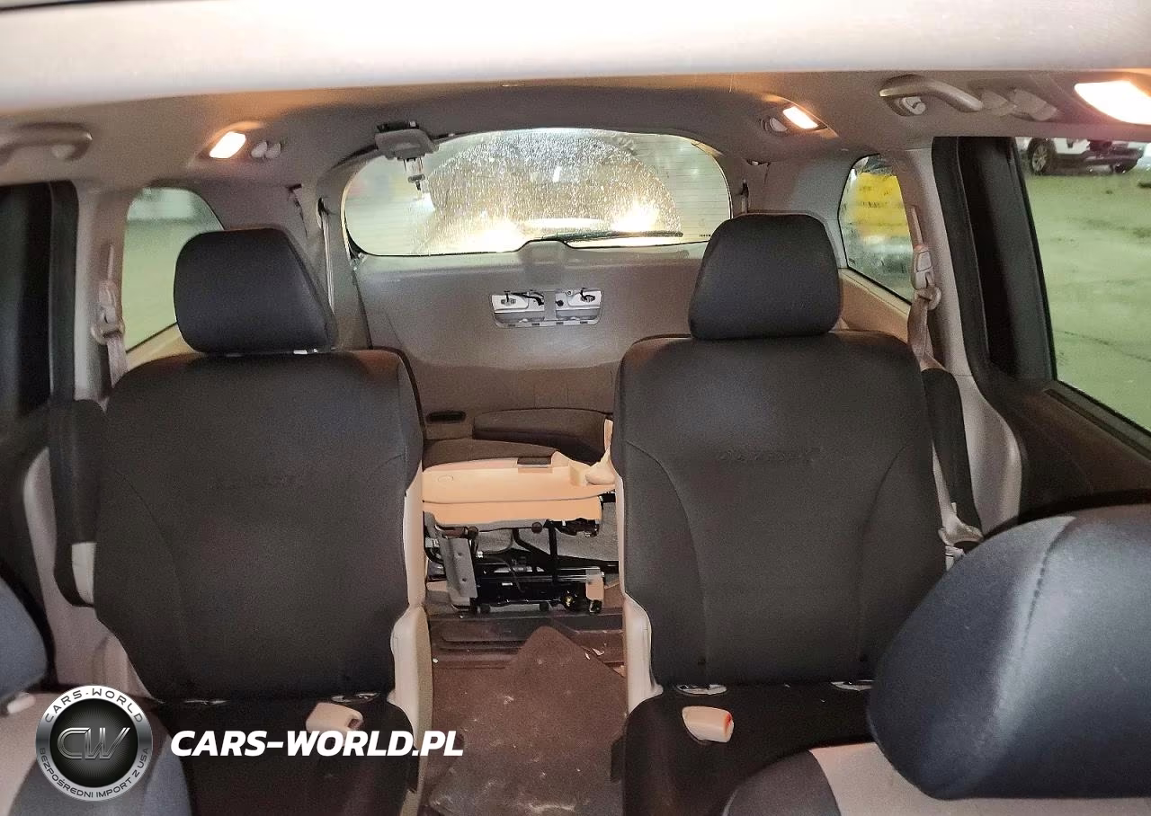 2015 Honda Odyssey Exl VIN:5FNRL5H64FB088212 - 10