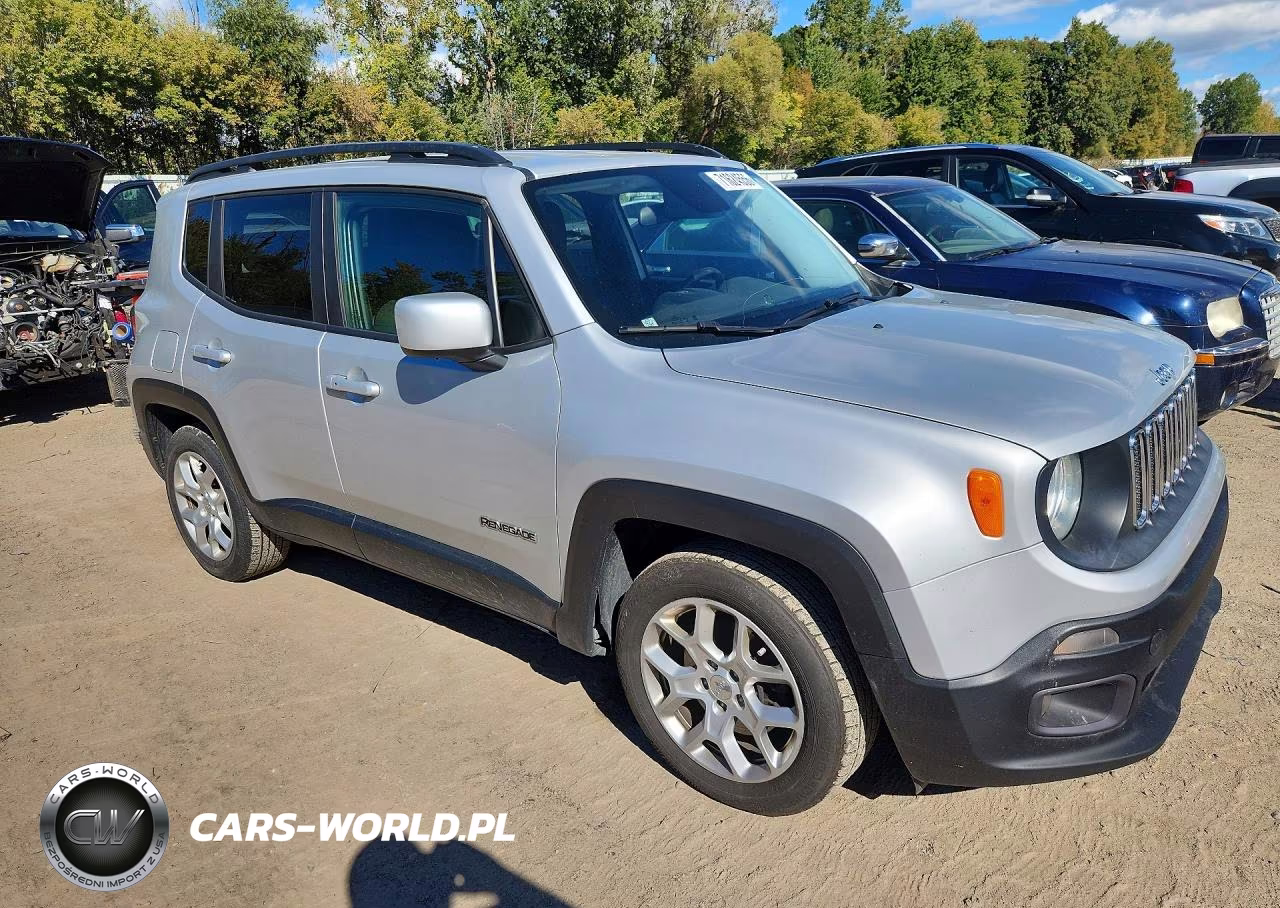 2016 Jeep Renegade Latitude VIN:ZACCJABT0GPC51533 - 4