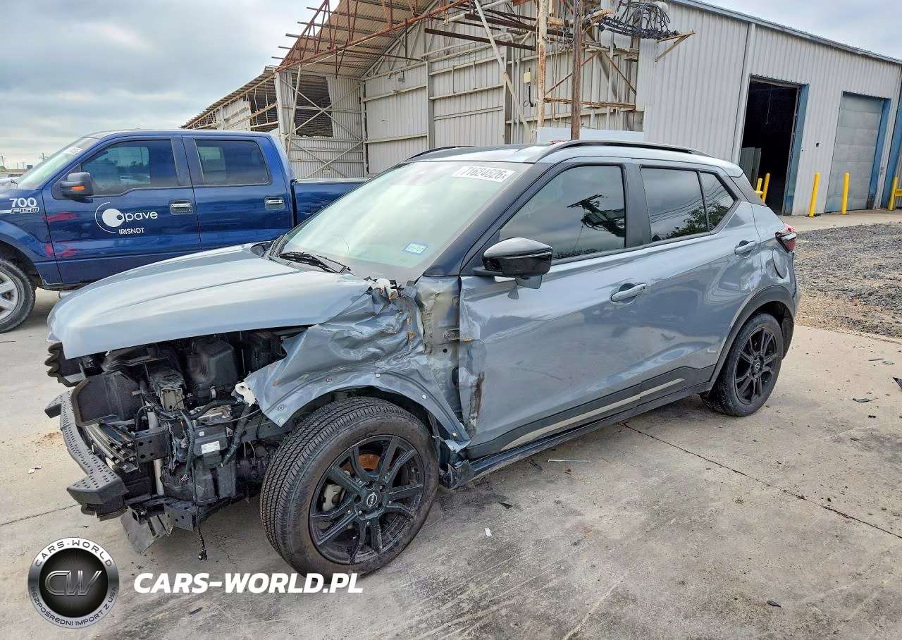 2023 Nissan Kicks Sr VIN:3N1CP5DV2PL537156 - 1