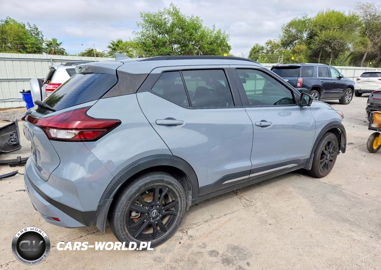 2023 Nissan Kicks Sr VIN:3N1CP5DV2PL537156 - 3