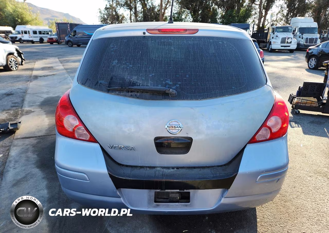 2011 Nissan Versa 1.8 S VIN:3N1BC1CP0BL360215 - 6