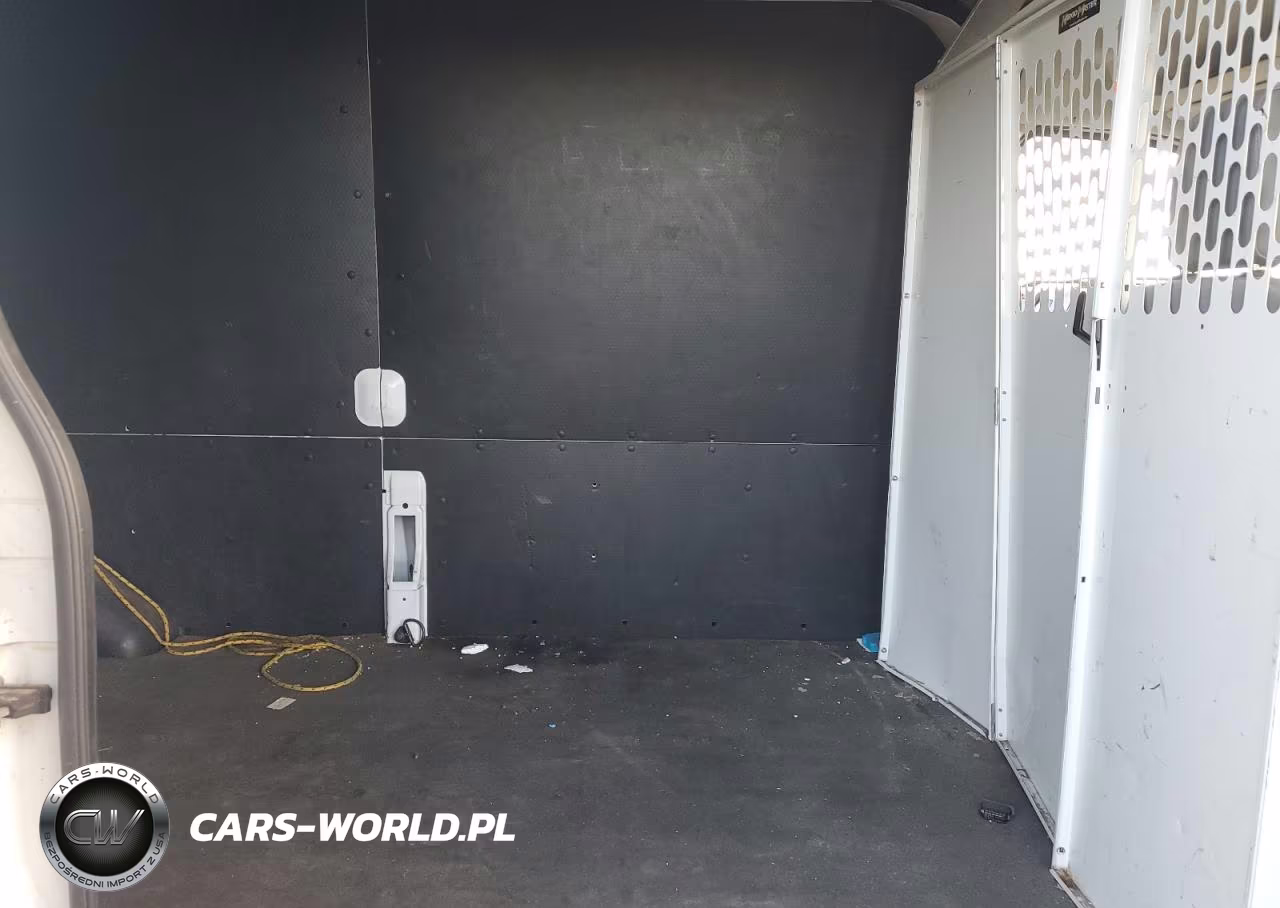 2019 Ford Transit 150 Delivery Van VIN:1FTYE2CM3KKB51484 - 11