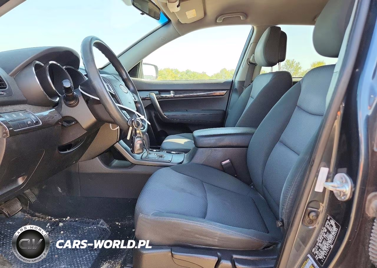 2012 Kia Sorento Lx VIN:5XYKT3A10CG203493 - 7